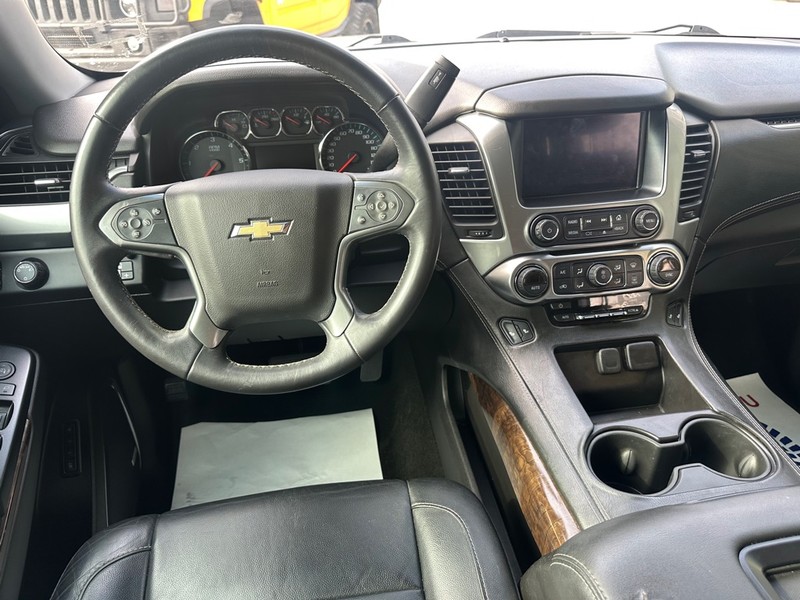 Chevrolet Tahoe Vehicle Full-screen Gallery Image 14