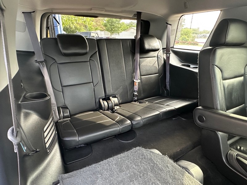 Chevrolet Tahoe Vehicle Full-screen Gallery Image 15