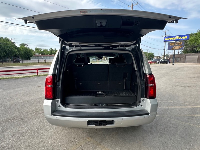 Chevrolet Tahoe Vehicle Full-screen Gallery Image 20