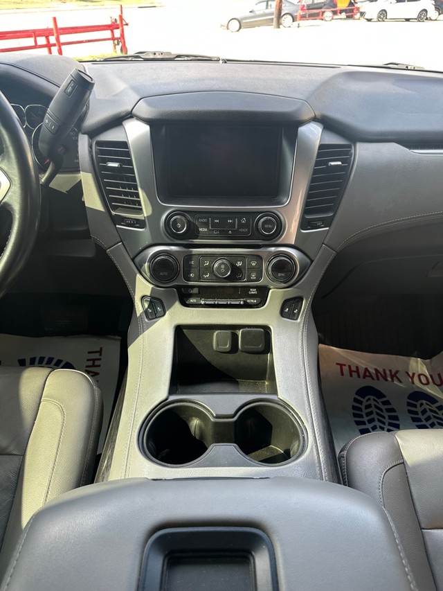 Chevrolet Tahoe Vehicle Full-screen Gallery Image 15