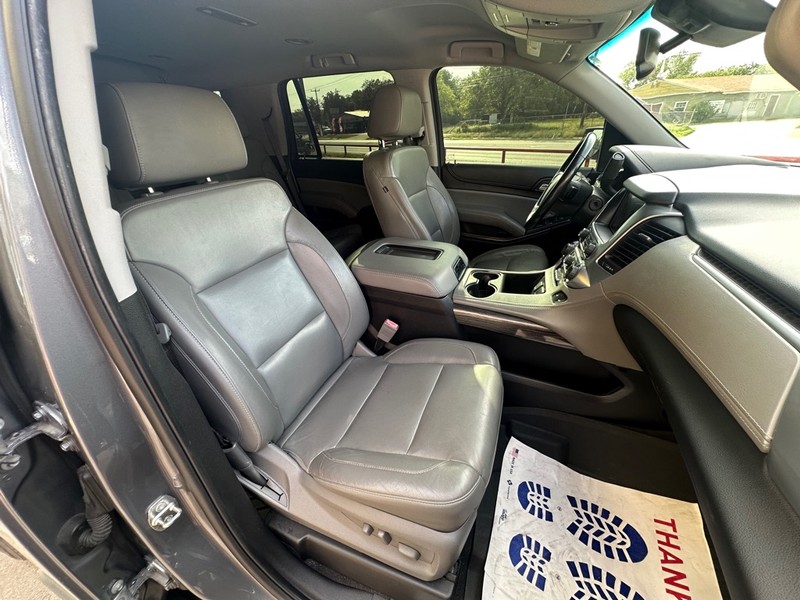 Chevrolet Tahoe Vehicle Full-screen Gallery Image 13