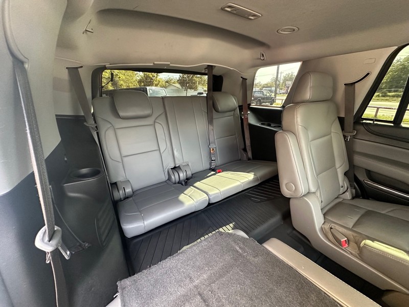 Chevrolet Tahoe Vehicle Full-screen Gallery Image 14