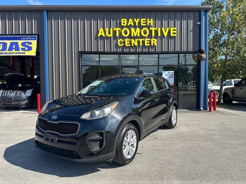 Kia Sportage Vehicle Full-screen Gallery Image 01