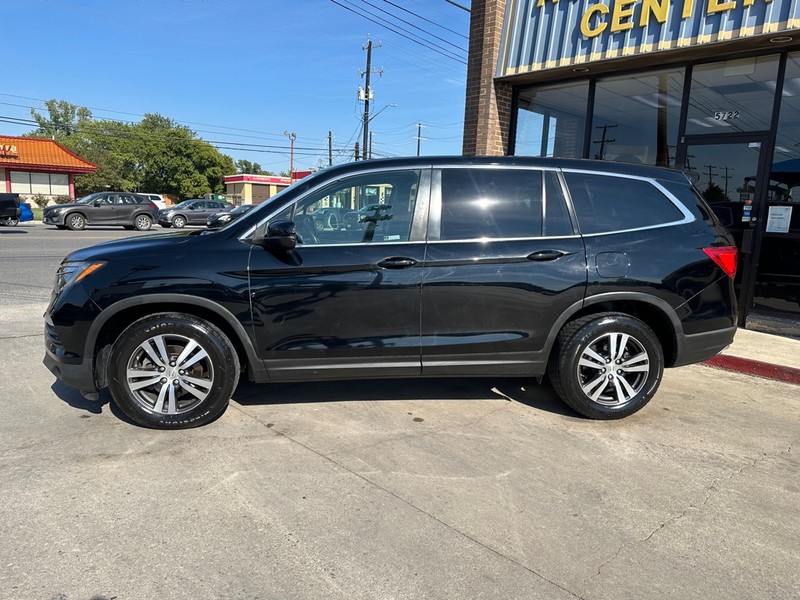 Honda Pilot Vehicle Full-screen Gallery Image 02