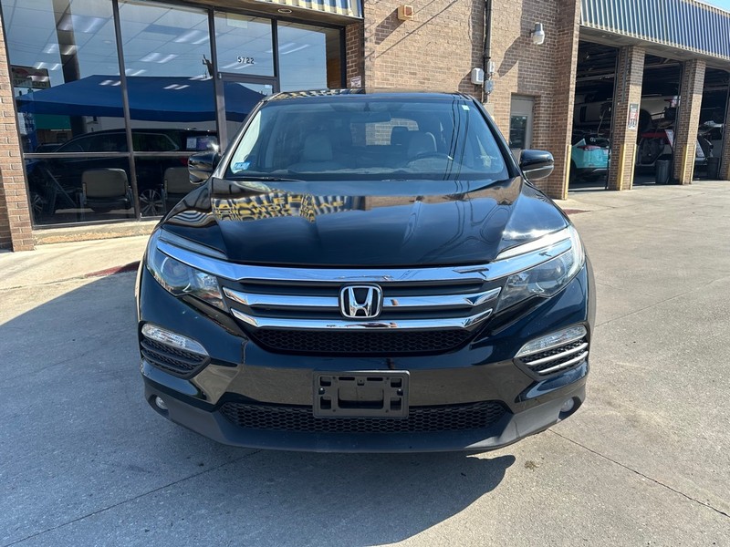 Honda Pilot Vehicle Full-screen Gallery Image 06