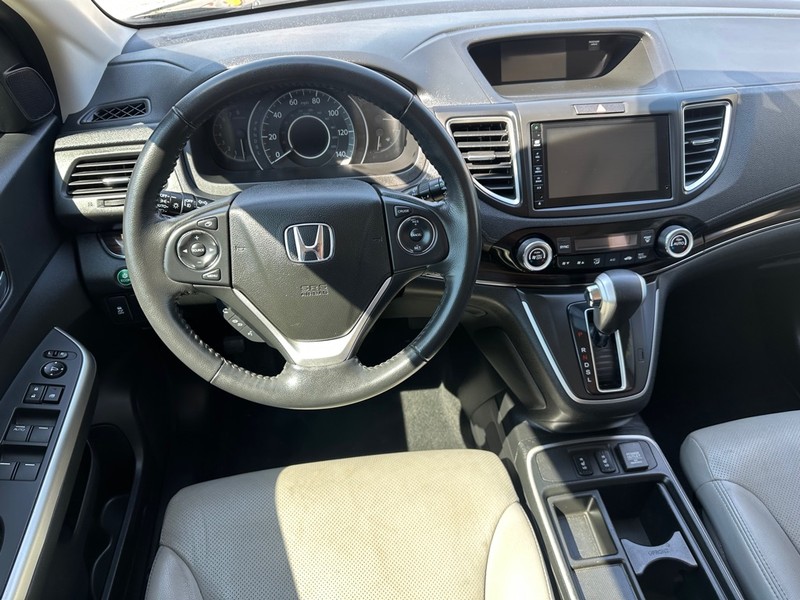 Honda CR-V Vehicle Full-screen Gallery Image 13