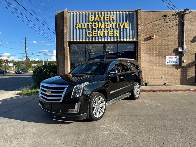 Cadillac Escalade Vehicle Full-screen Gallery Image 01