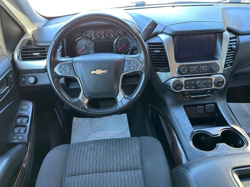 Chevrolet Tahoe Vehicle Full-screen Gallery Image 16
