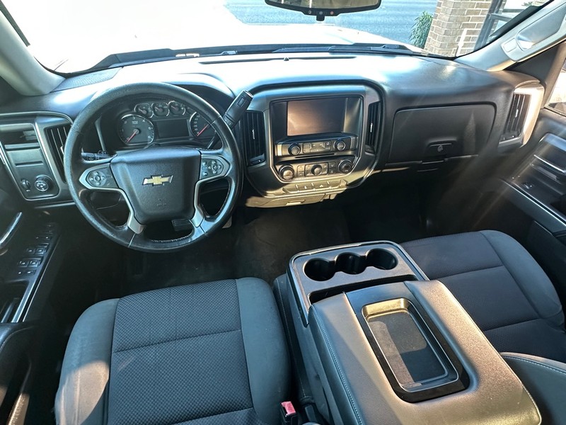 Chevrolet Silverado 1500 Vehicle Full-screen Gallery Image 14