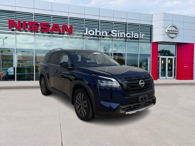 2023 Nissan Pathfinder SL at John Sinclair Nissan in Cape Girardeau MO