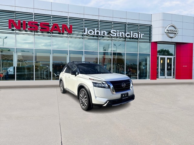 2023 Nissan Pathfinder SL at John Sinclair Nissan in Cape Girardeau MO