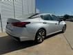 2022 Nissan Altima 2.5 SV thumbnail image 22