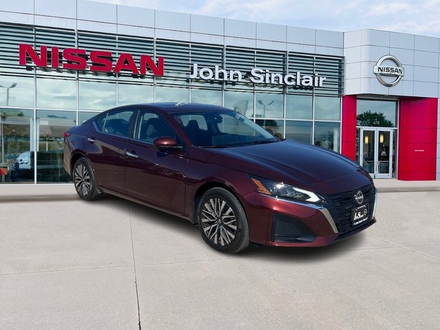 2023 Nissan Altima 2.5 SV at John Sinclair Nissan in Cape Girardeau MO