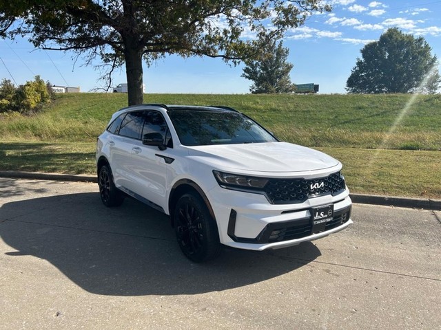 2023 Kia Sorento SX at John Sinclair Nissan in Cape Girardeau MO