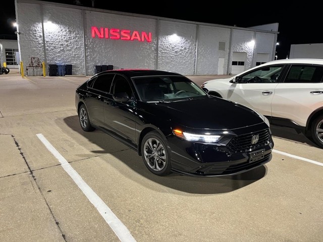 more details - honda accord sedan