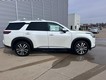 2025 Nissan Pathfinder Platinum thumbnail image 04