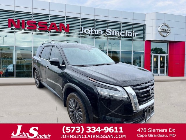 2023 Nissan Pathfinder SL at John Sinclair Nissan in Cape Girardeau MO