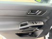 2025 Nissan Pathfinder SV thumbnail image 11