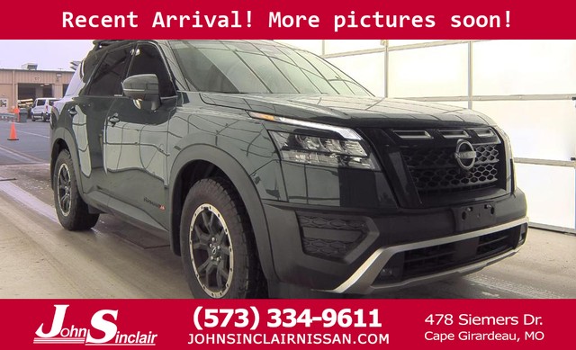 more details - nissan pathfinder