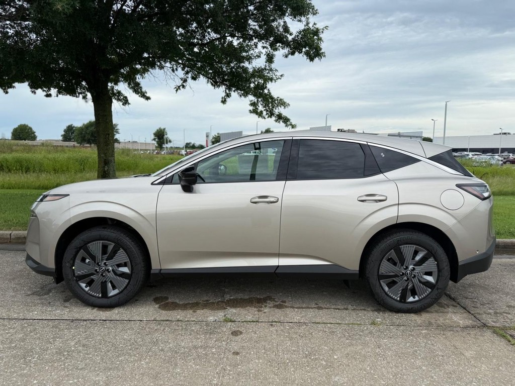 Nissan Murano Vehicle Full-screen Gallery Image 28