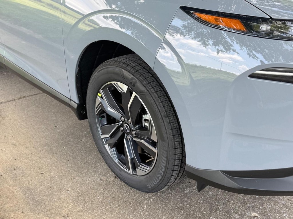 Nissan Murano Vehicle Full-screen Gallery Image 31