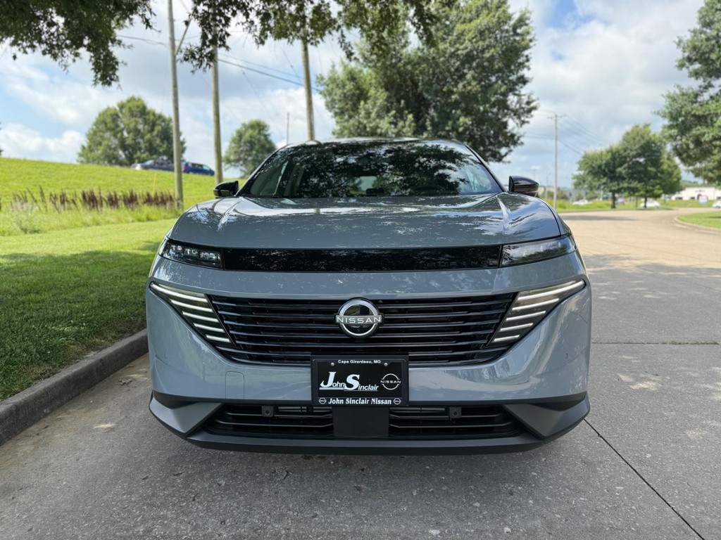 Nissan Murano Vehicle Full-screen Gallery Image 32