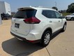 2017 Nissan Rogue SV thumbnail image 23