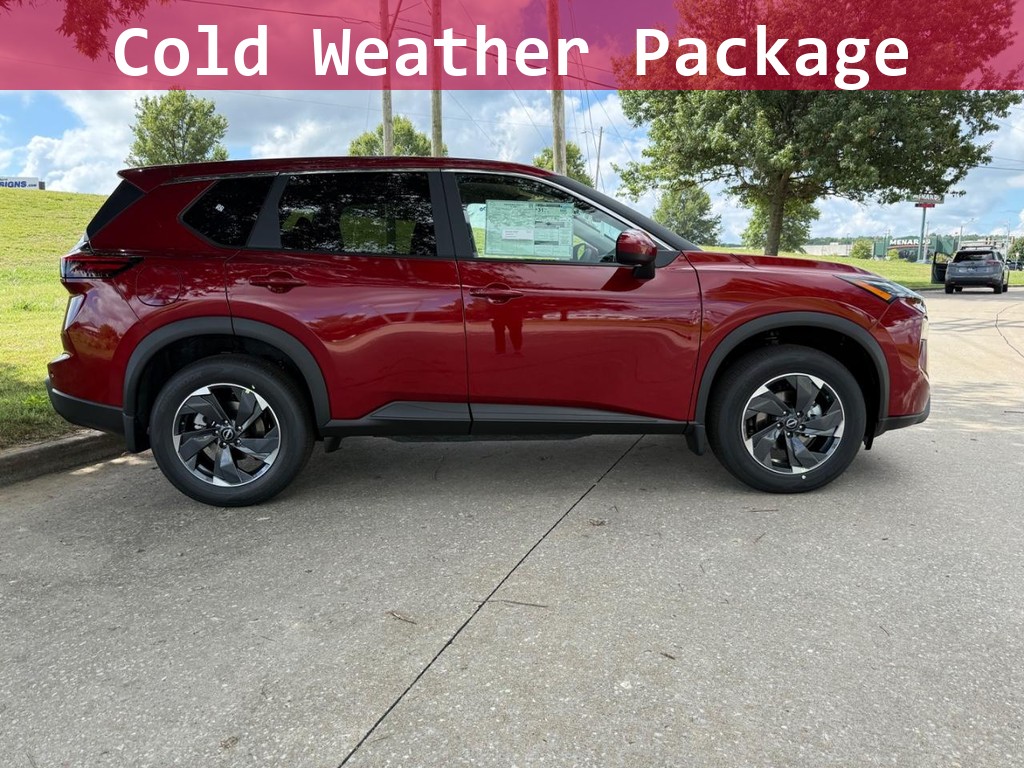 Nissan Rogue Vehicle Full-screen Gallery Image 03