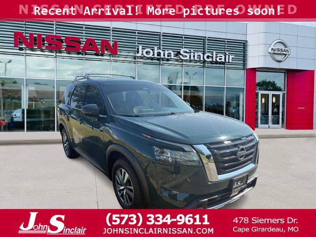 2023 Nissan Pathfinder SL at John Sinclair Nissan in Cape Girardeau MO