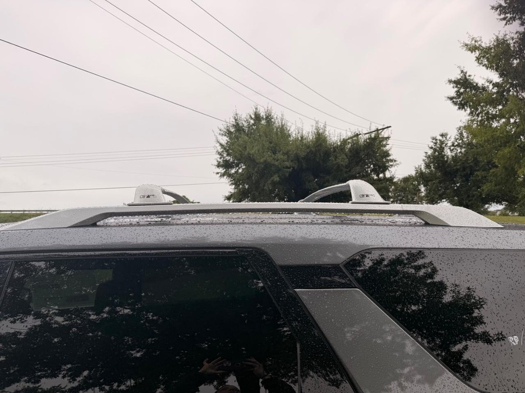 Nissan Pathfinder Vehicle Full-screen Gallery Image 17