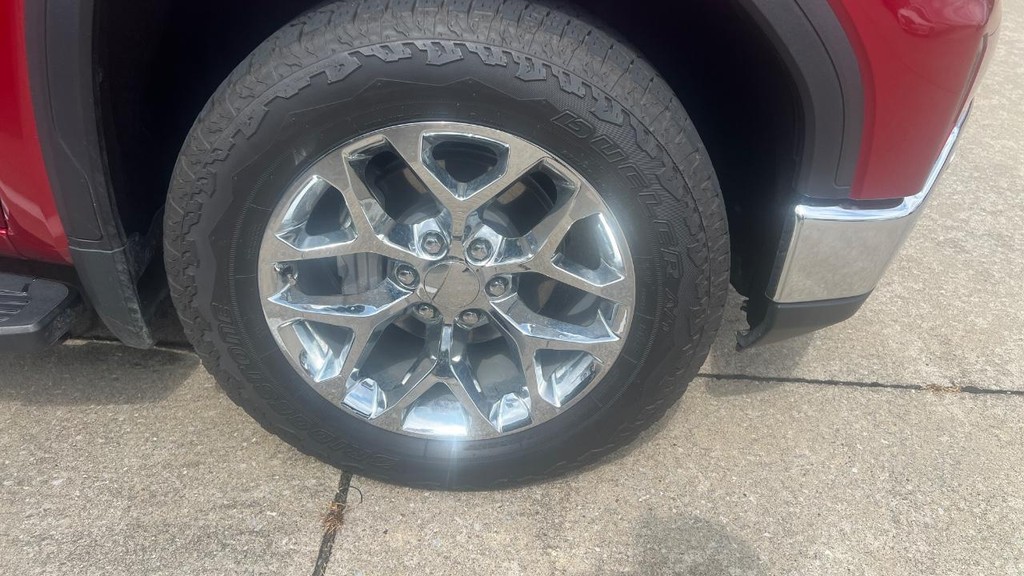 GMC Sierra 1500 Vehicle Full-screen Gallery Image 02