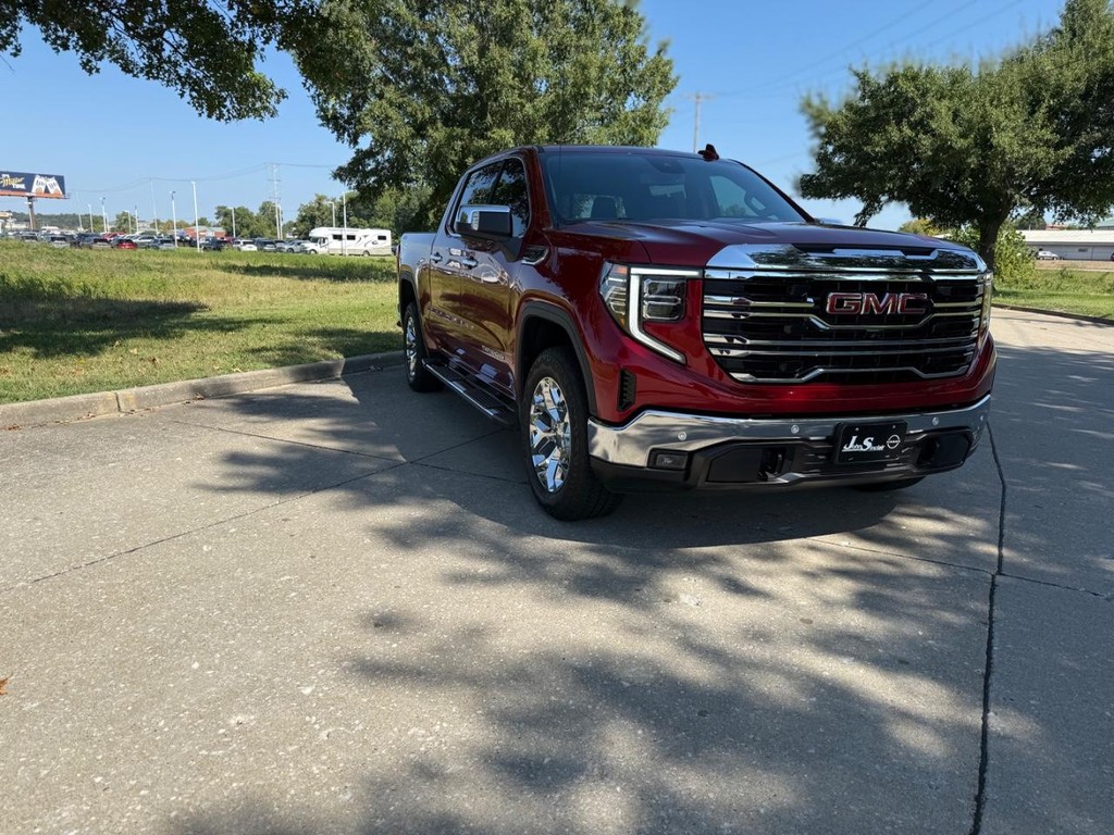 GMC Sierra 1500 Vehicle Full-screen Gallery Image 04