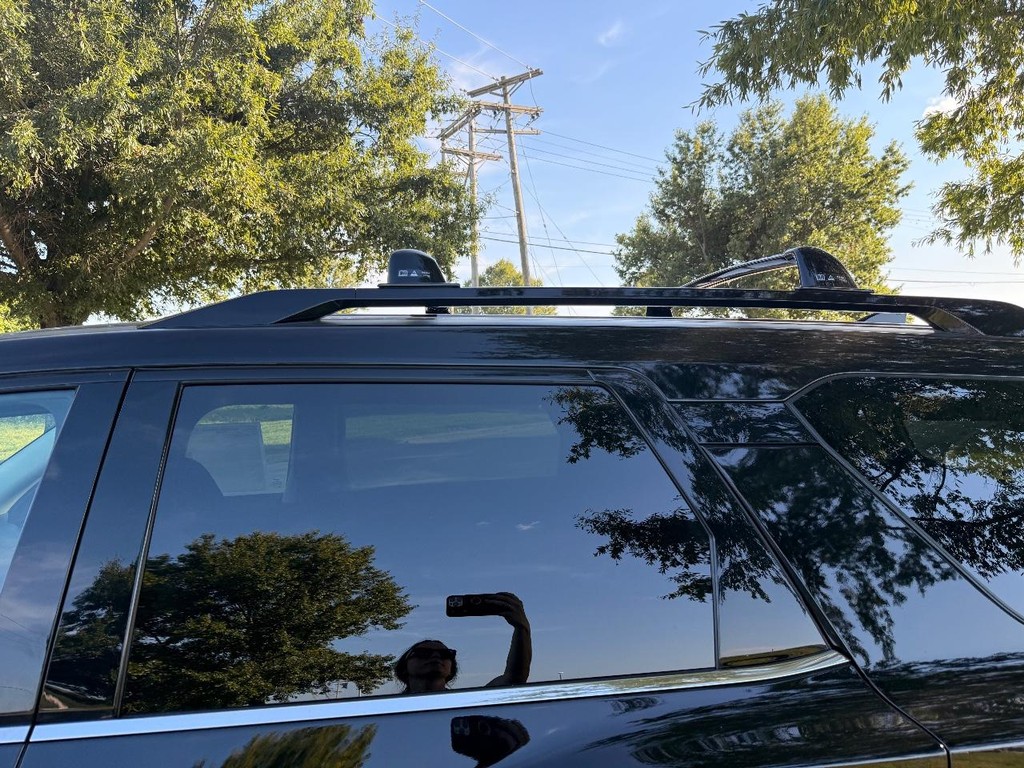 Nissan Pathfinder Vehicle Full-screen Gallery Image 15