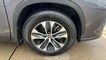 2021 Toyota Highlander XLE thumbnail image 10