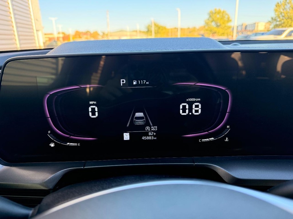 Kia Telluride Vehicle Full-screen Gallery Image 02