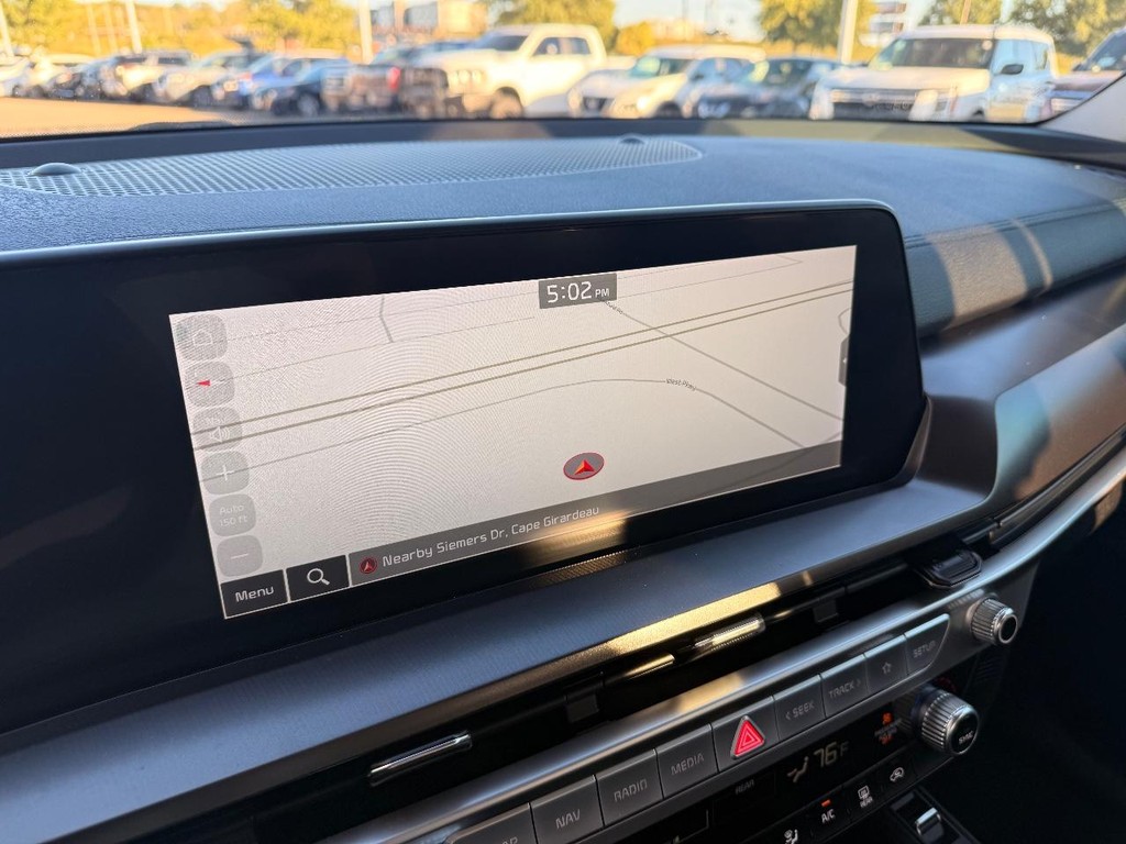 Kia Telluride Vehicle Full-screen Gallery Image 05