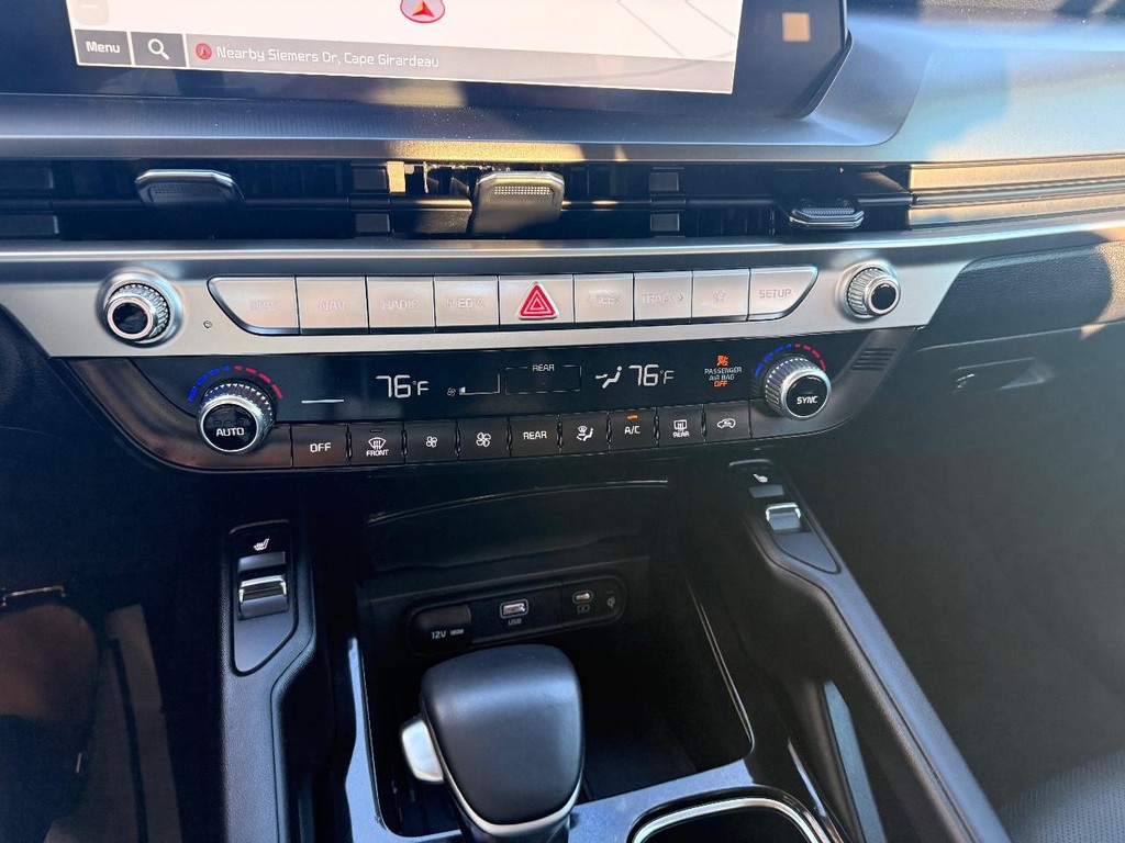 Kia Telluride Vehicle Full-screen Gallery Image 06