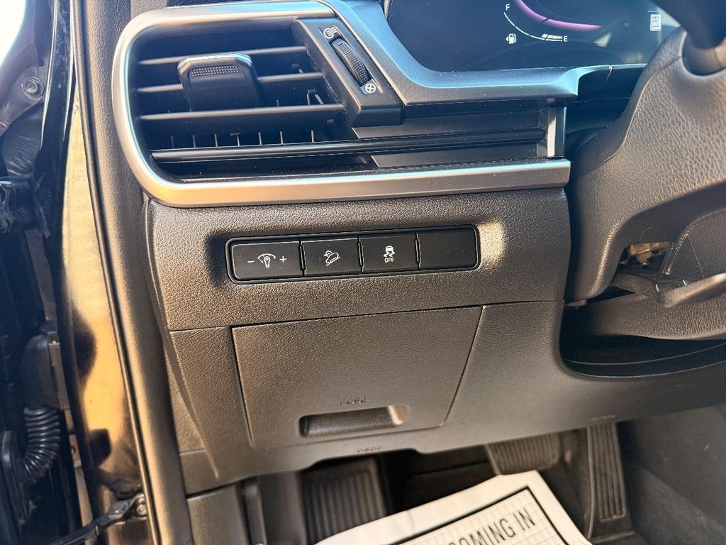 Kia Telluride Vehicle Full-screen Gallery Image 14