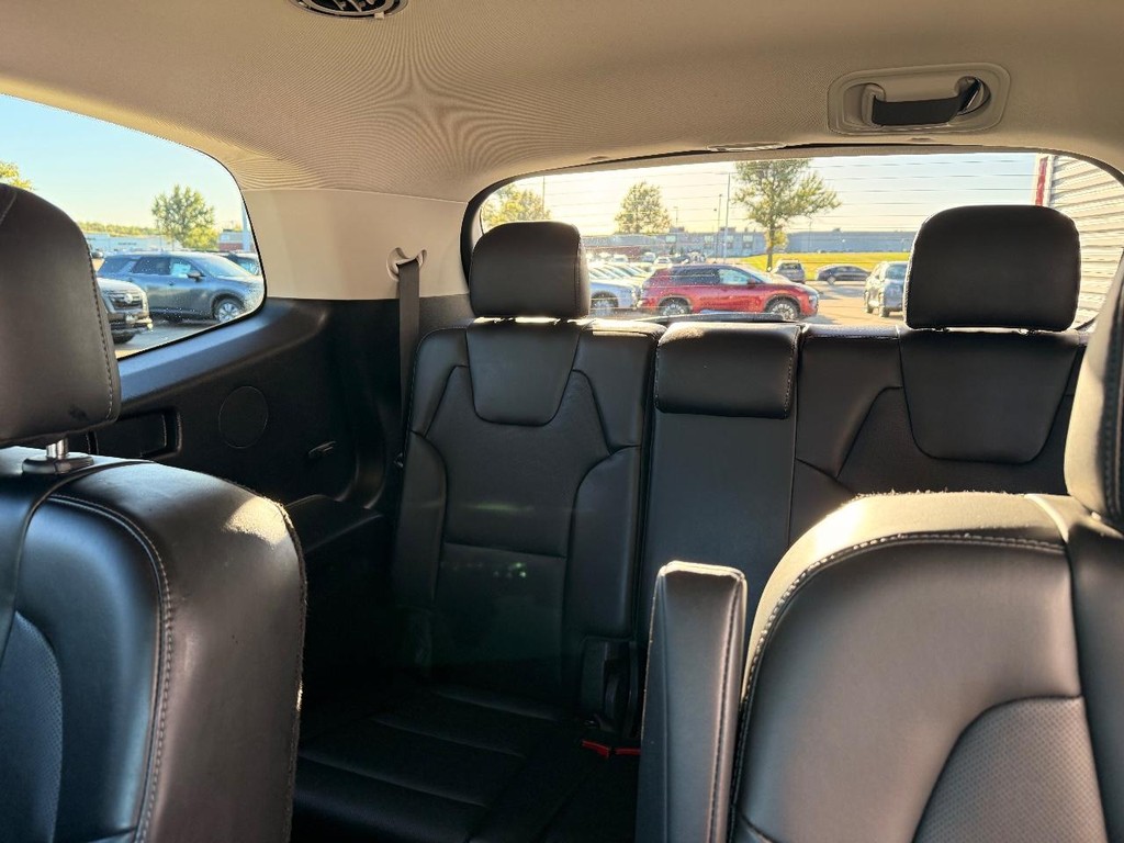 Kia Telluride Vehicle Full-screen Gallery Image 19