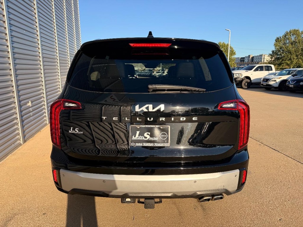 Kia Telluride Vehicle Full-screen Gallery Image 22