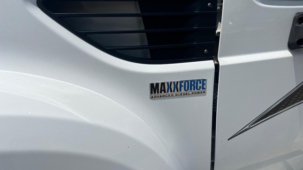 Nexus Ghost Vehicle Full-screen Gallery Image 06