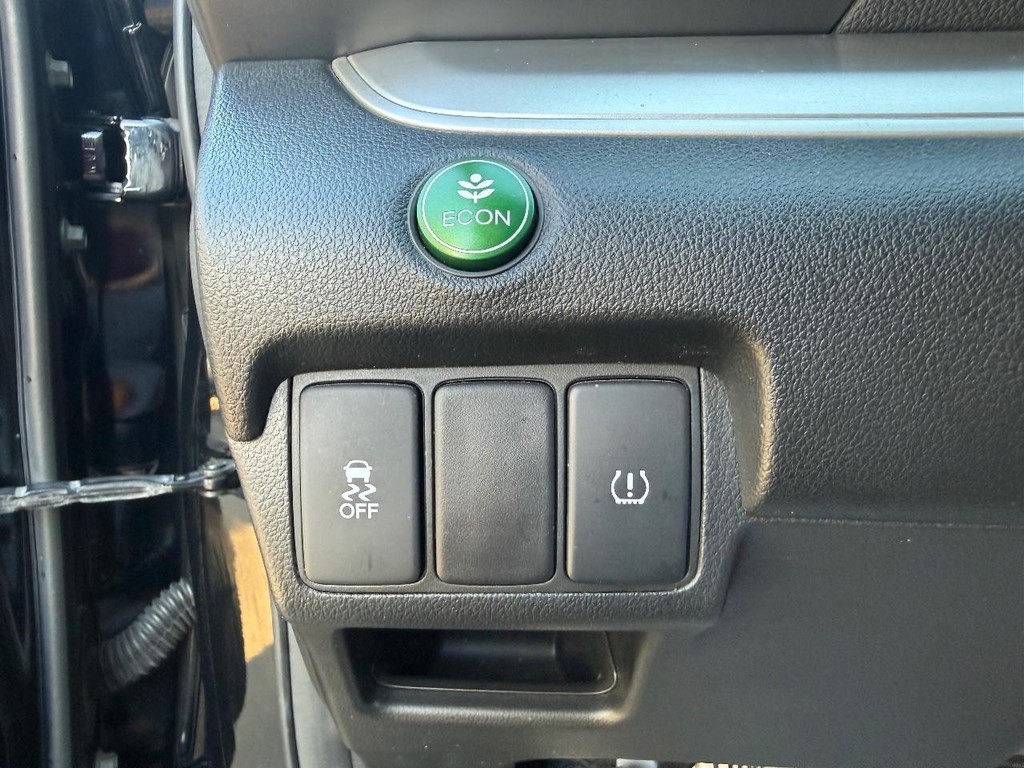 Honda CR-V Vehicle Full-screen Gallery Image 13