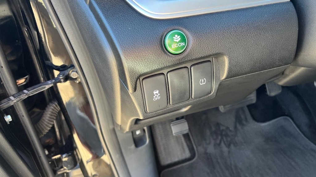 Honda CR-V Vehicle Full-screen Gallery Image 48