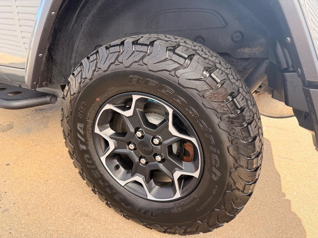 Jeep Wrangler 4xe Vehicle Full-screen Gallery Image 25