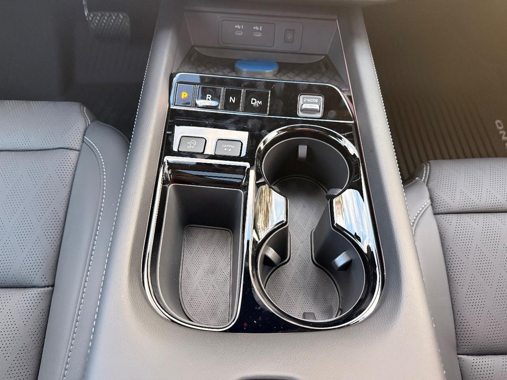 Nissan Murano Vehicle Full-screen Gallery Image 29