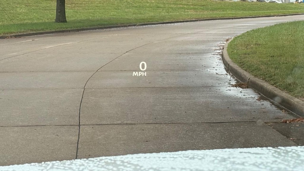 Nissan Murano Vehicle Full-screen Gallery Image 02