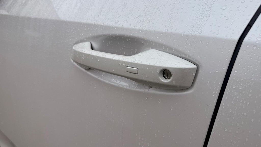 Nissan Murano Vehicle Full-screen Gallery Image 31