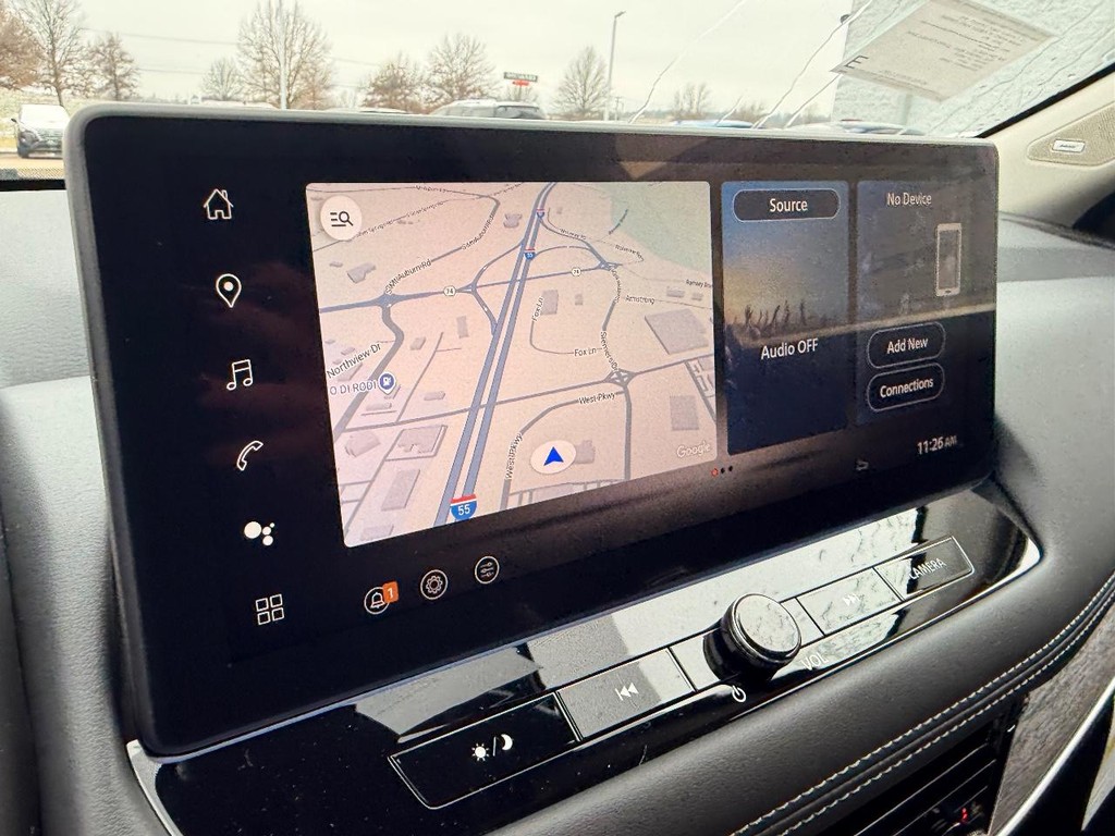 Nissan Rogue Vehicle Full-screen Gallery Image 12