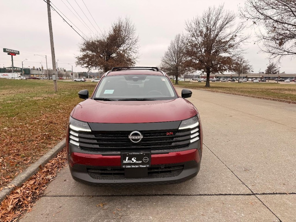 Nissan Kicks Vehicle Full-screen Gallery Image 22