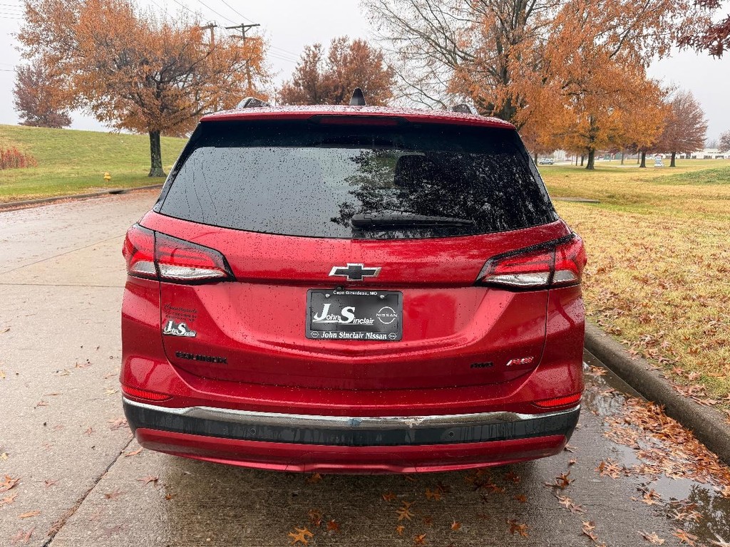 Chevrolet Equinox Vehicle Full-screen Gallery Image 28